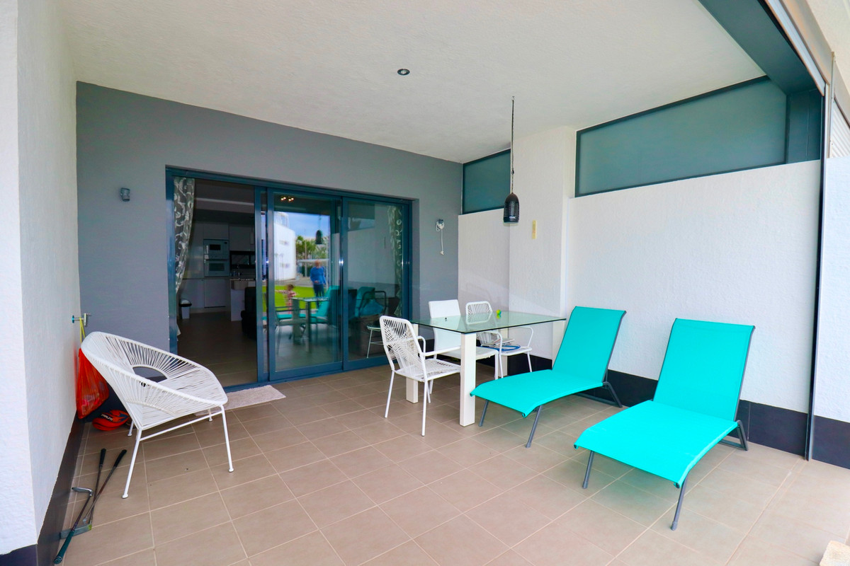3 Bed Apartment for sale in Guardamar Del Segura Costa Blanca, Alicante, Spain