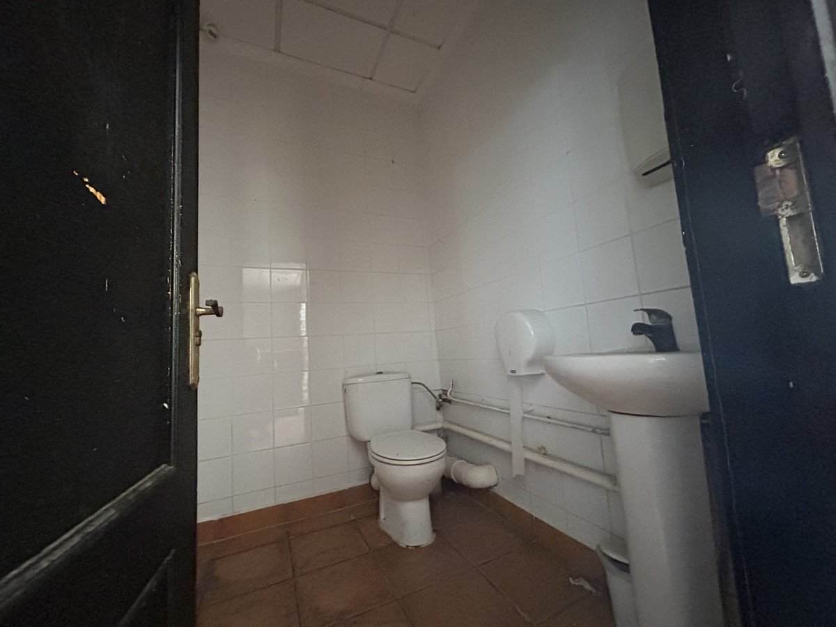 Commercial unit for sale in Villamartin Costa Blanca, Alicante, Spain