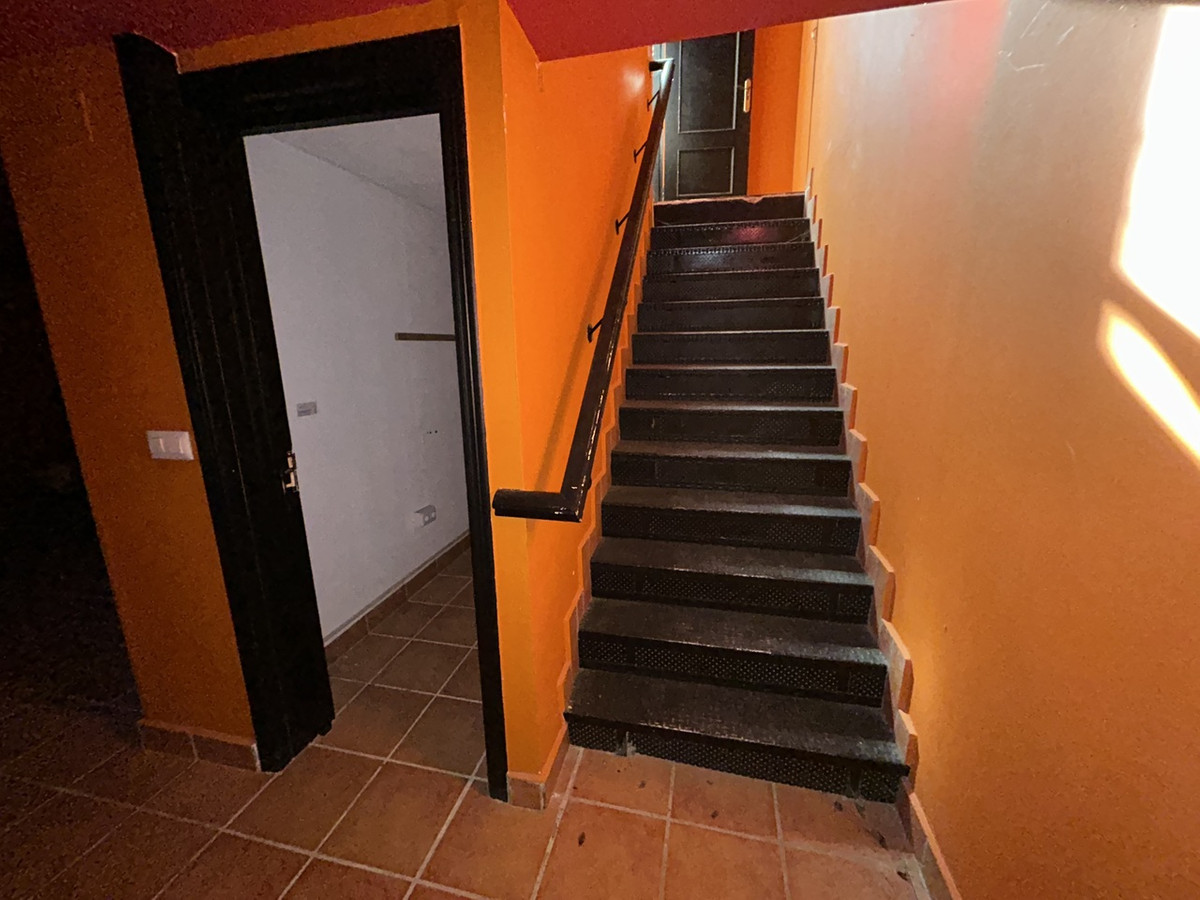 Commercial unit for sale in Villamartin Costa Blanca, Alicante, Spain