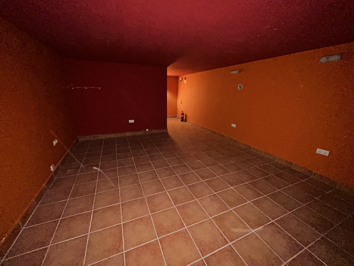 Commercial unit for sale in Villamartin Costa Blanca, Alicante, Spain