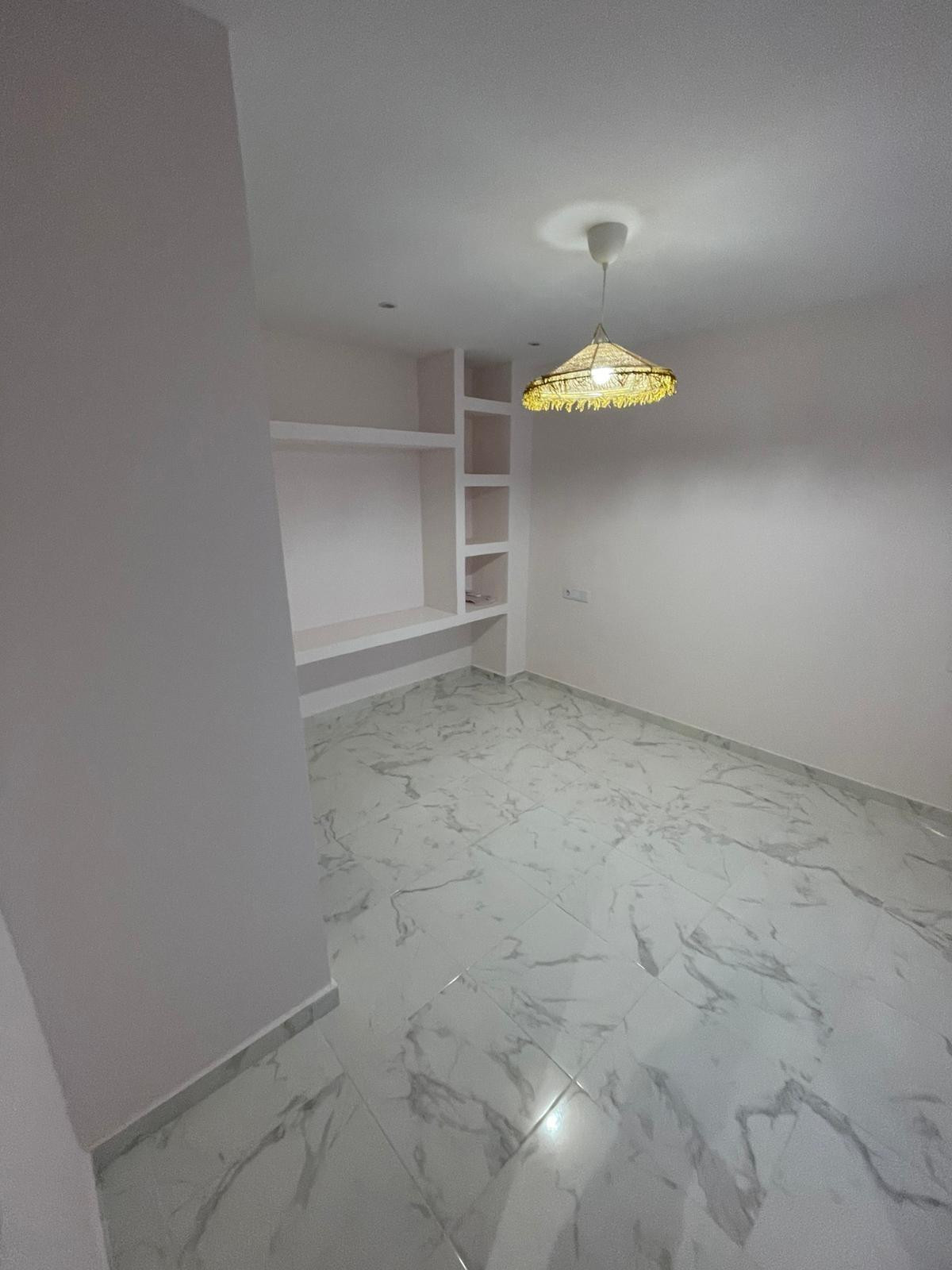 Se vende Apartamento Planta Media de 3 dormitorios en Costa Blanca, Alicante, España