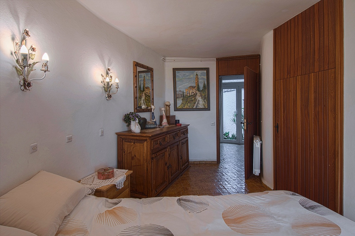 6 Bed Townhouse for sale in Javea Costa Blanca, Alicante, Spain