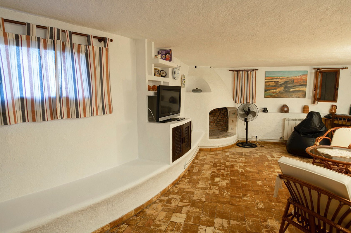 6 Bed Townhouse for sale in Javea Costa Blanca, Alicante, Spain
