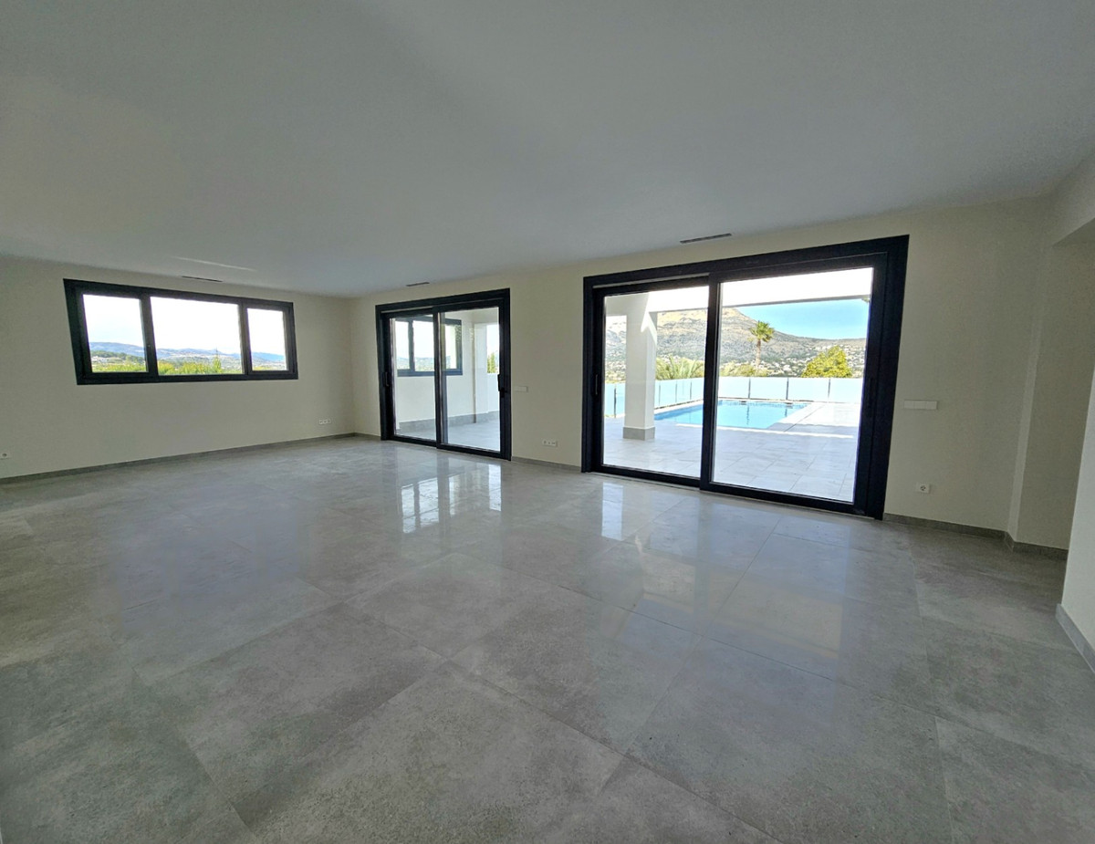 3 Bed Townhouse for sale in Javea Costa Blanca, Alicante, Spain