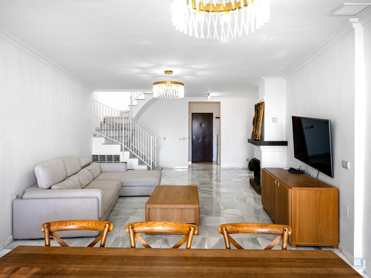 3 Bed Townhouse for sale in The Golden Mile Costa Del Sol, Málaga, Spain