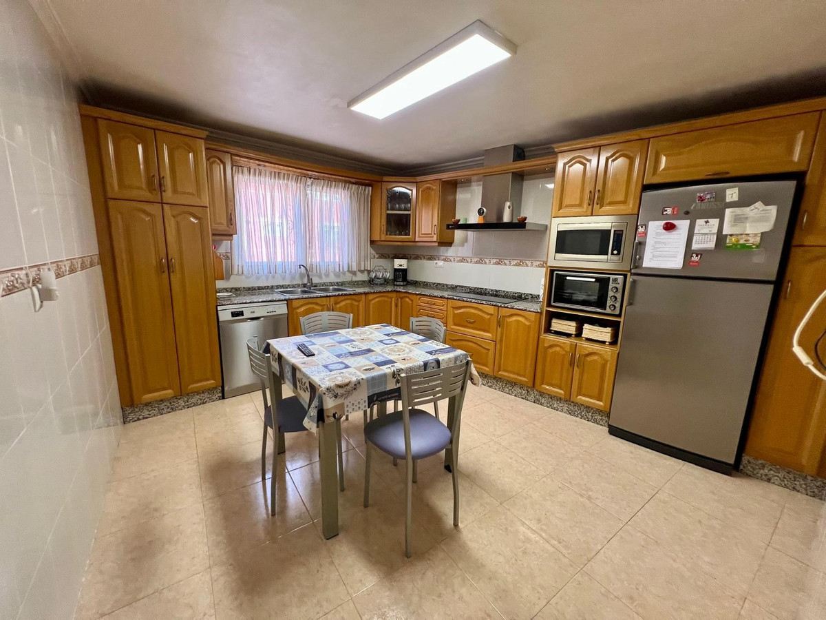 3 Bed Townhouse for sale in Pinoso Costa Blanca, Alicante, Spain