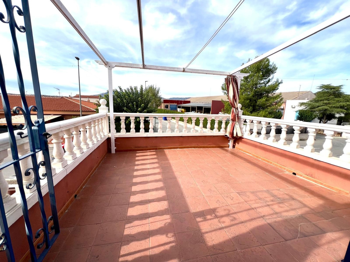 3 Bed Townhouse for sale in Pinoso Costa Blanca, Alicante, Spain