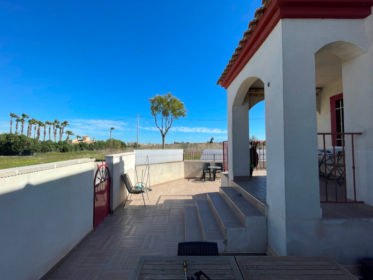Se vende Adosada de 2 dormitorios en Costa Blanca, Alicante, España