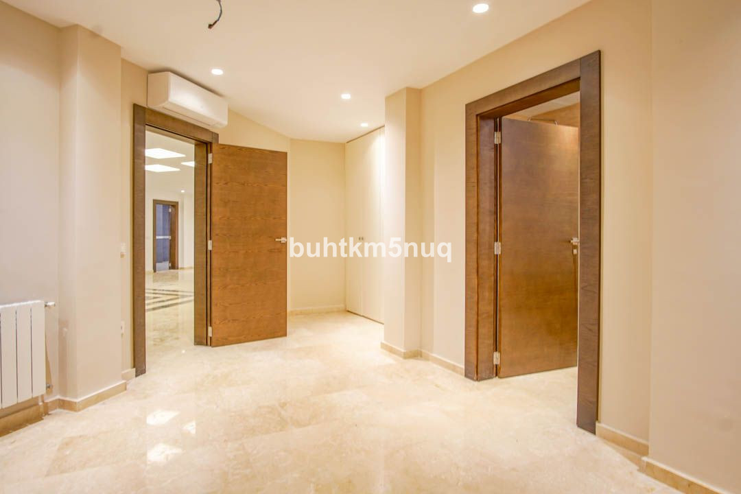 5 Bed Townhouse for sale in Lalfás Del Pi Costa Blanca, Alicante, Spain