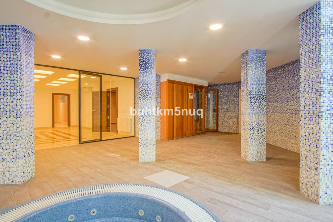 5 Bed Townhouse for sale in Lalfás Del Pi Costa Blanca, Alicante, Spain