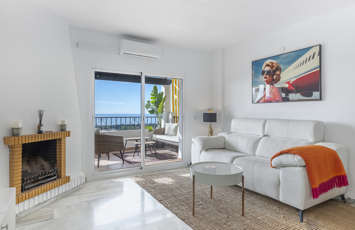 2 Bed Apartment for sale in Mijas Costa Costa Del Sol, Málaga, Spain
