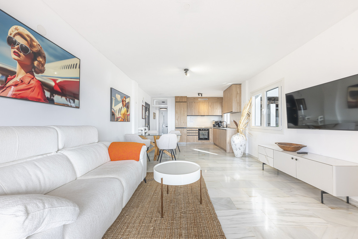 2 Bed Apartment for sale in Mijas Costa Costa Del Sol, Málaga, Spain