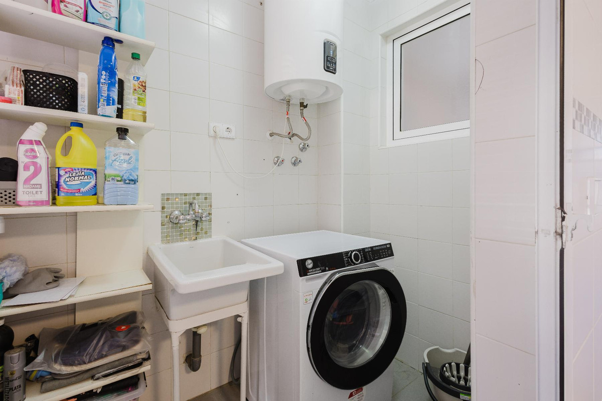 Se vende Apartamento Planta Baja de 4 dormitorios en Costa Blanca, Alicante, España
