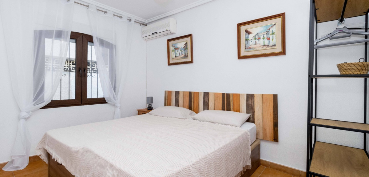 Se vende Adosada de 3 dormitorios en Costa Blanca, Alicante, España
