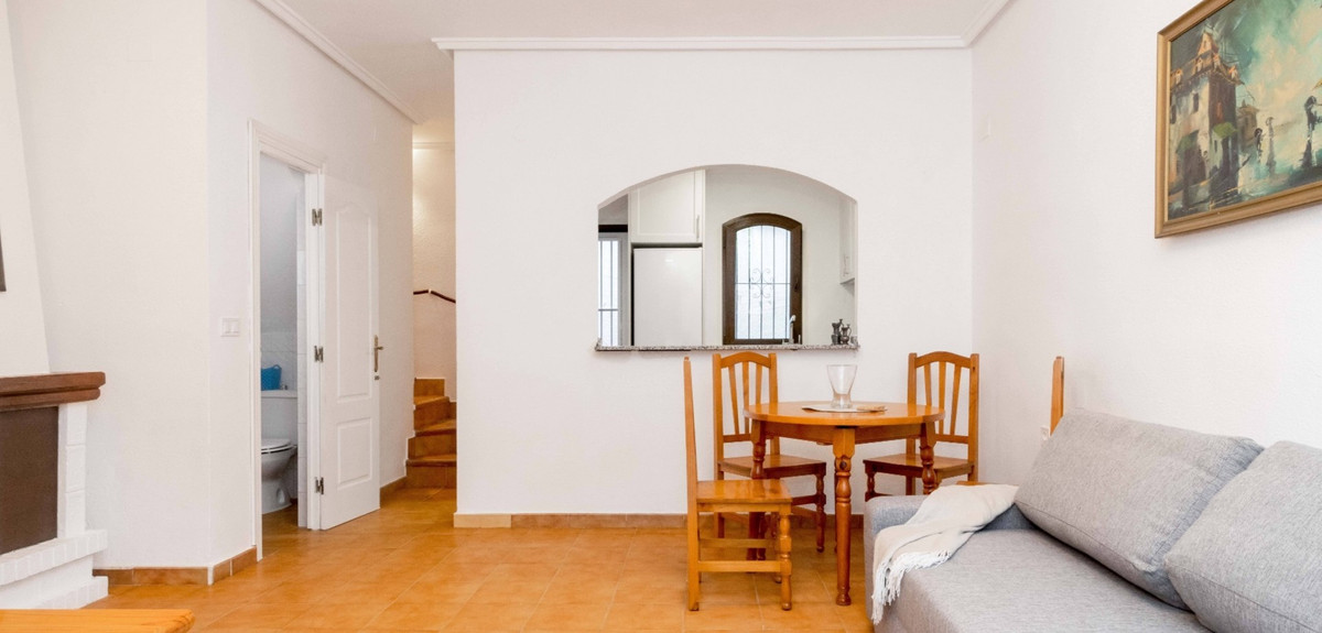Se vende Adosada de 3 dormitorios en Costa Blanca, Alicante, España