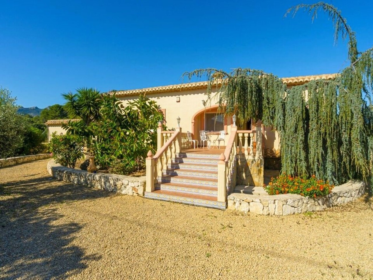 Se vende Villa - Chalet de 3 dormitorios en Costa Blanca, Alicante, España