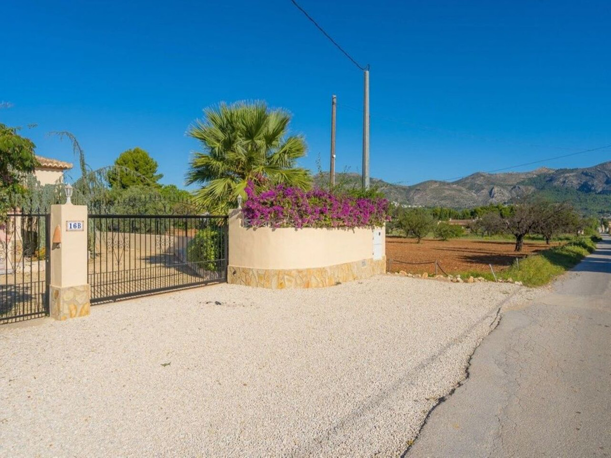 Se vende Villa - Chalet de 3 dormitorios en Costa Blanca, Alicante, España