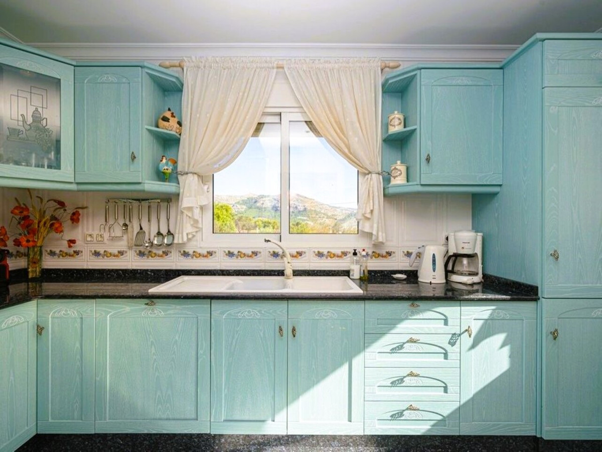 Se vende Villa - Chalet de 3 dormitorios en Costa Blanca, Alicante, España