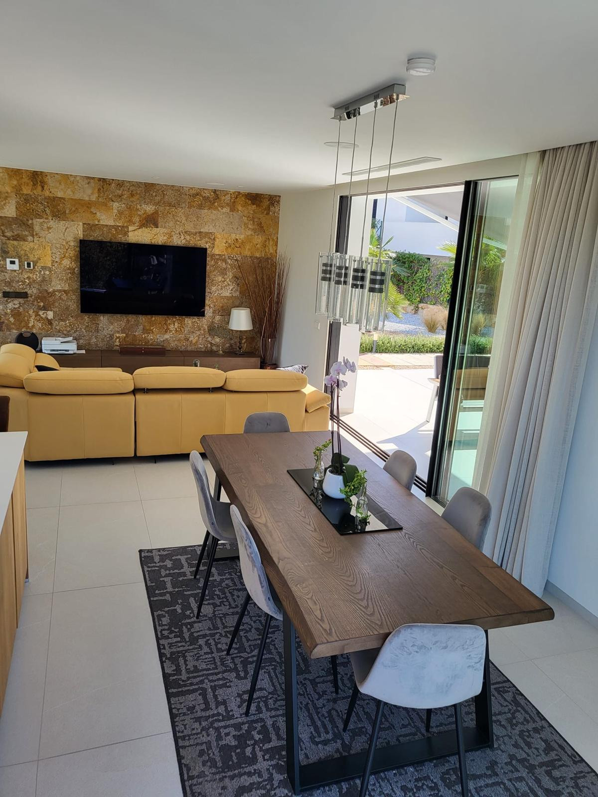 5 Bed Townhouse for sale in Las Colinas Golf Costa Blanca, Alicante, Spain