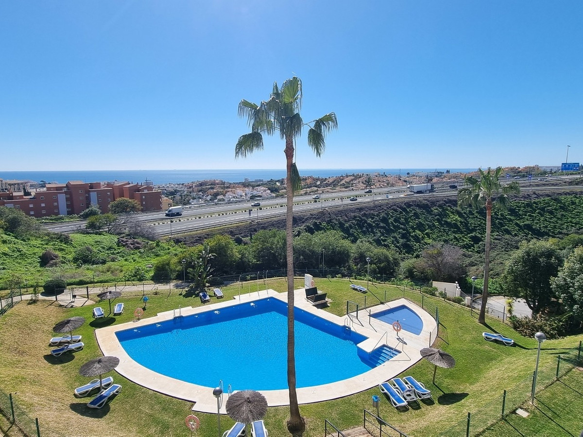 Se vende Apartamento Planta Media de 3 dormitorios en Costa Del Sol, Málaga, España