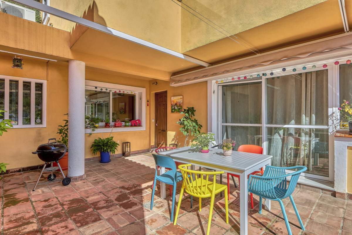 3 Bed Townhouse for sale in Benalmadena Costa Del Sol, Málaga, Spain