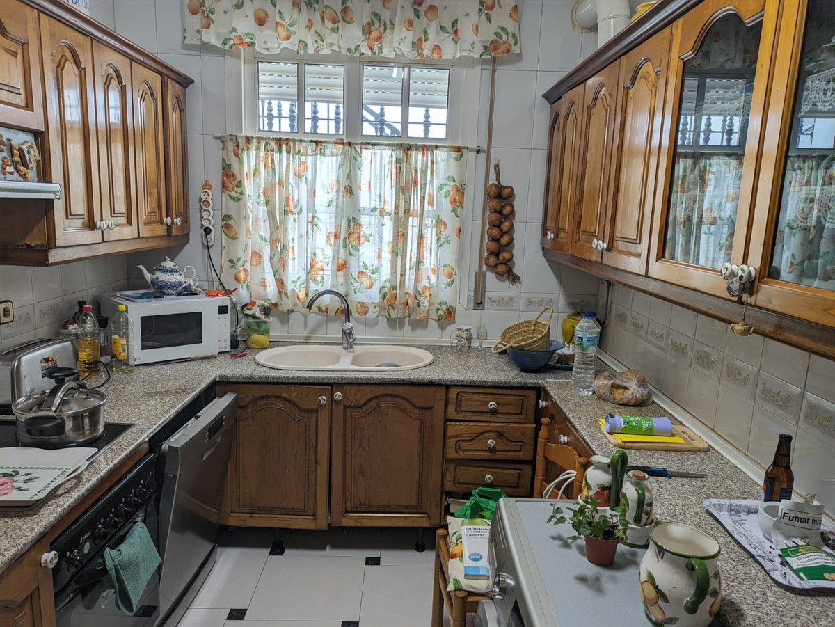 Se vende Apartamento Planta Media de 3 dormitorios en Costa Del Sol, Málaga, España