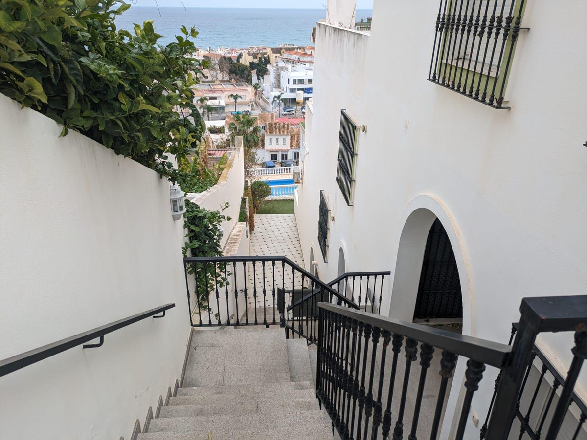 Se vende Apartamento Planta Media de 3 dormitorios en Costa Del Sol, Málaga, España