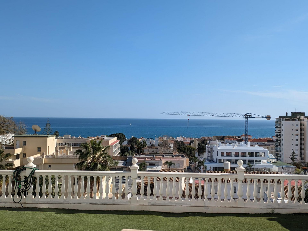 Se vende Apartamento Planta Media de 3 dormitorios en Costa Del Sol, Málaga, España