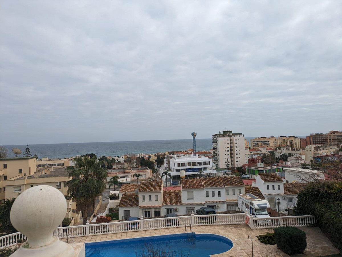 Se vende Apartamento Planta Media de 3 dormitorios en Costa Del Sol, Málaga, España