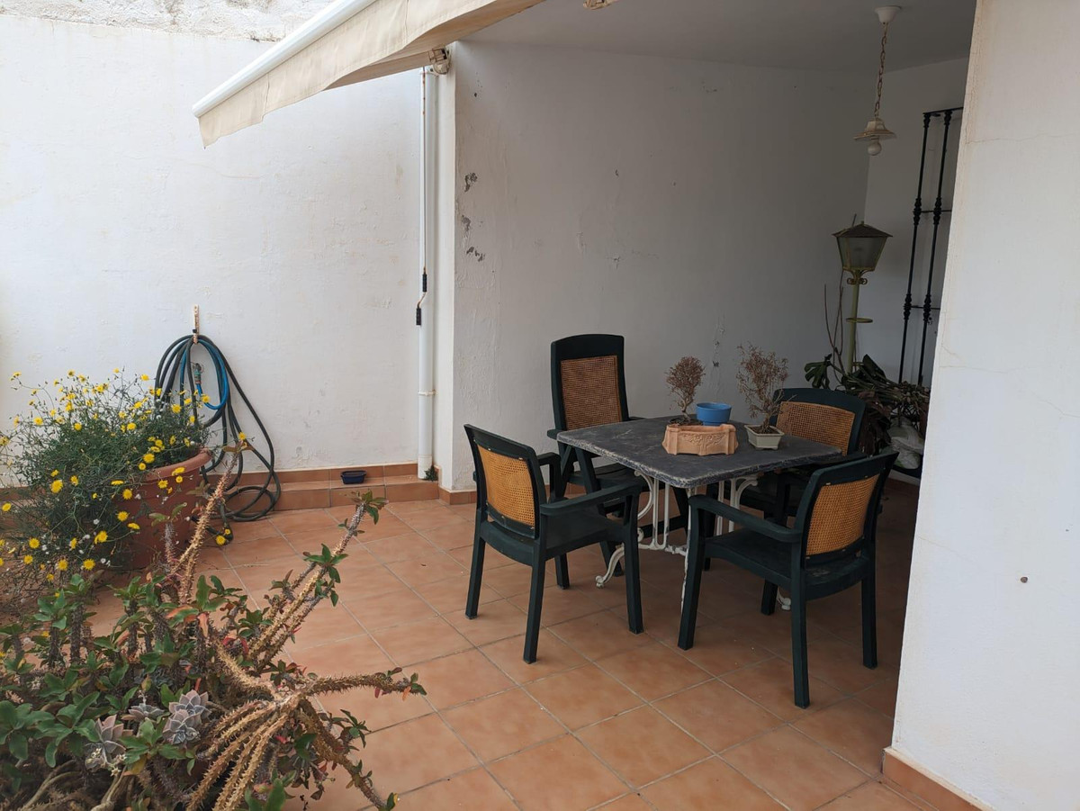 Se vende Apartamento Planta Media de 3 dormitorios en Costa Del Sol, Málaga, España