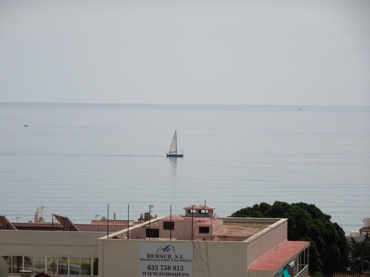 Se vende Apartamento Planta Media de 3 dormitorios en Costa Del Sol, Málaga, España