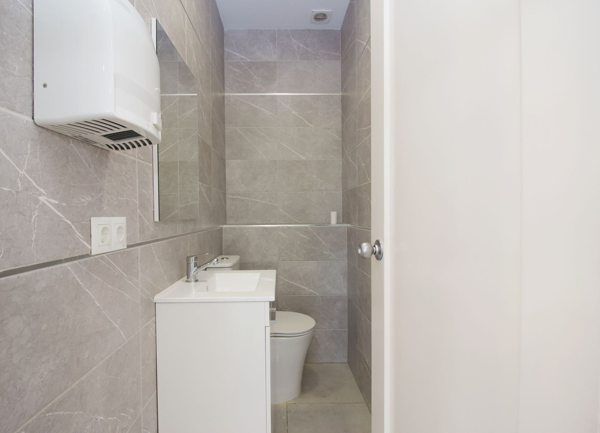 Commercial unit for sale in Coín Costa Del Sol, Málaga, Spain