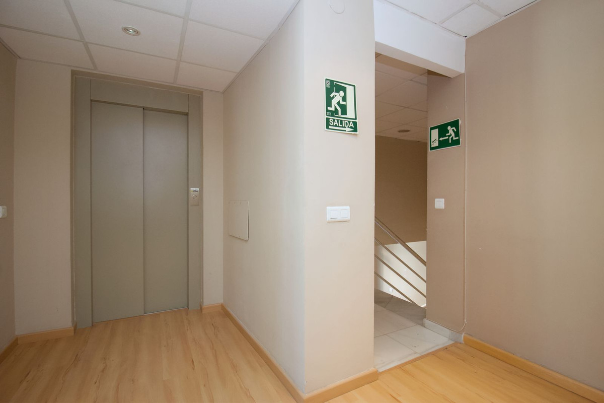 Commercial unit for sale in Coín Costa Del Sol, Málaga, Spain