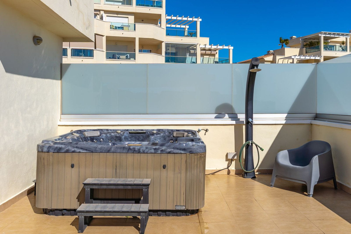 Se vende Ático de 2 dormitorios en Costa Del Sol, Málaga, España