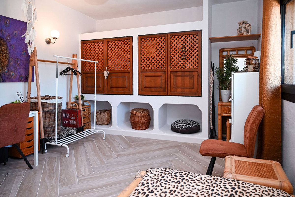 4 Bed Townhouse for sale in Alhaurín De La Torre Costa Del Sol, Málaga, Spain