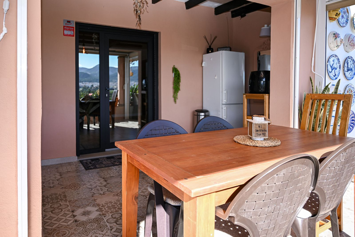 4 Bed Townhouse for sale in Alhaurín De La Torre Costa Del Sol, Málaga, Spain