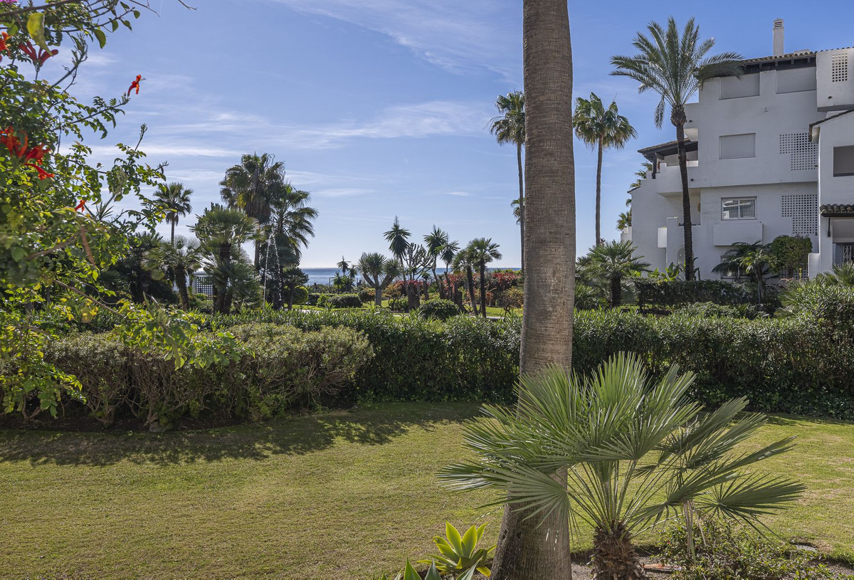 3 Bed Apartment for sale in Costalita Costa Del Sol, Málaga, Spain