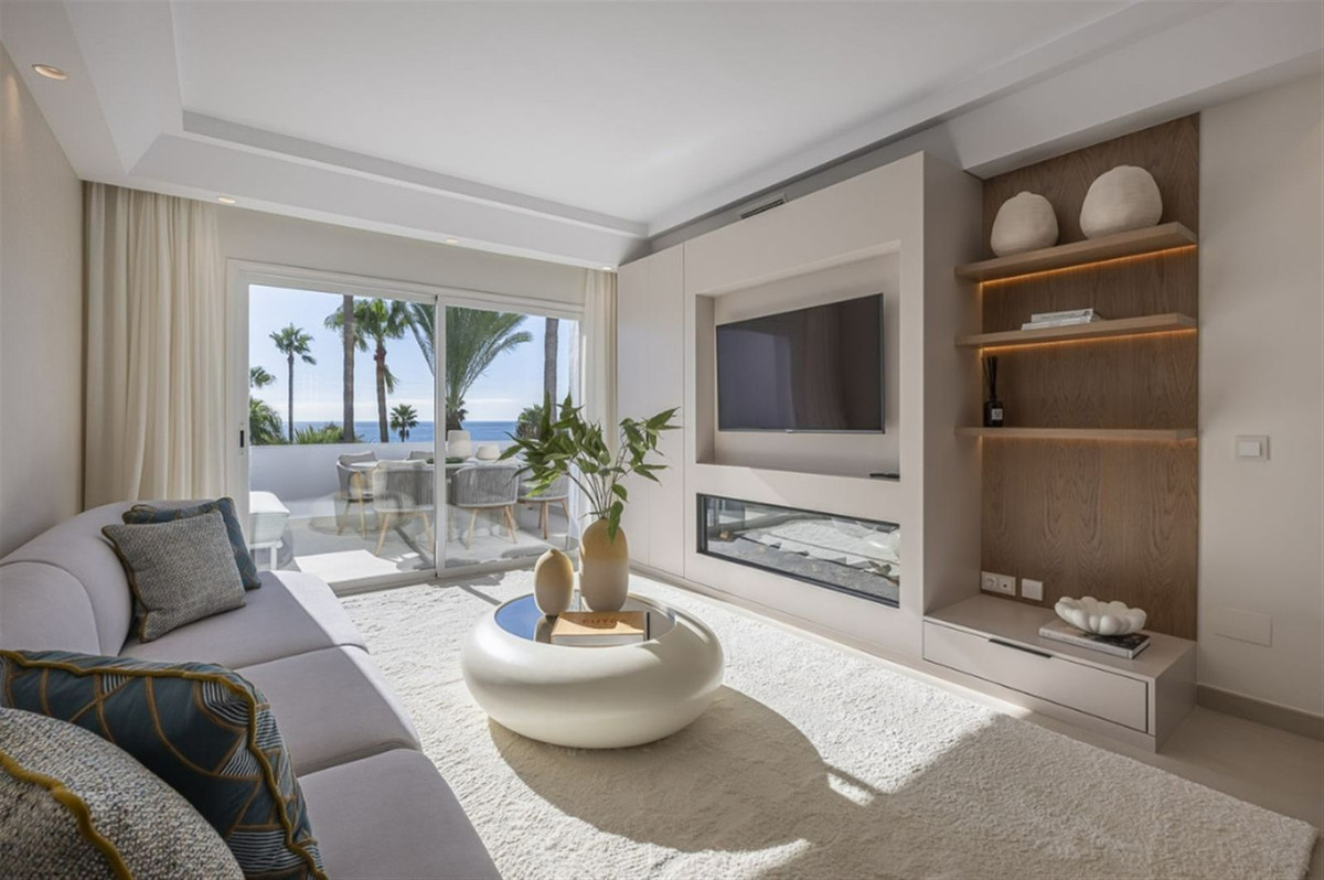 3 Bed Apartment for sale in Costalita Costa Del Sol, Málaga, Spain