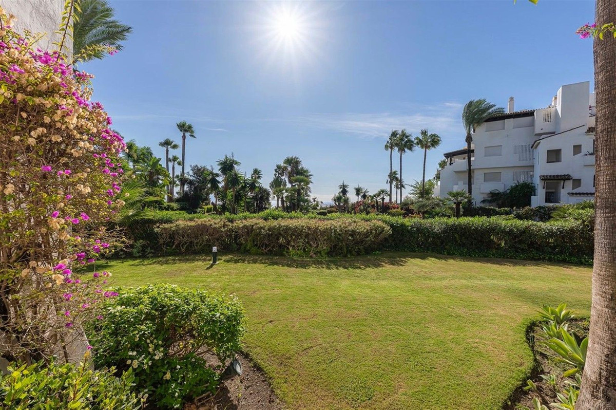 3 Bed Apartment for sale in Costalita Costa Del Sol, Málaga, Spain