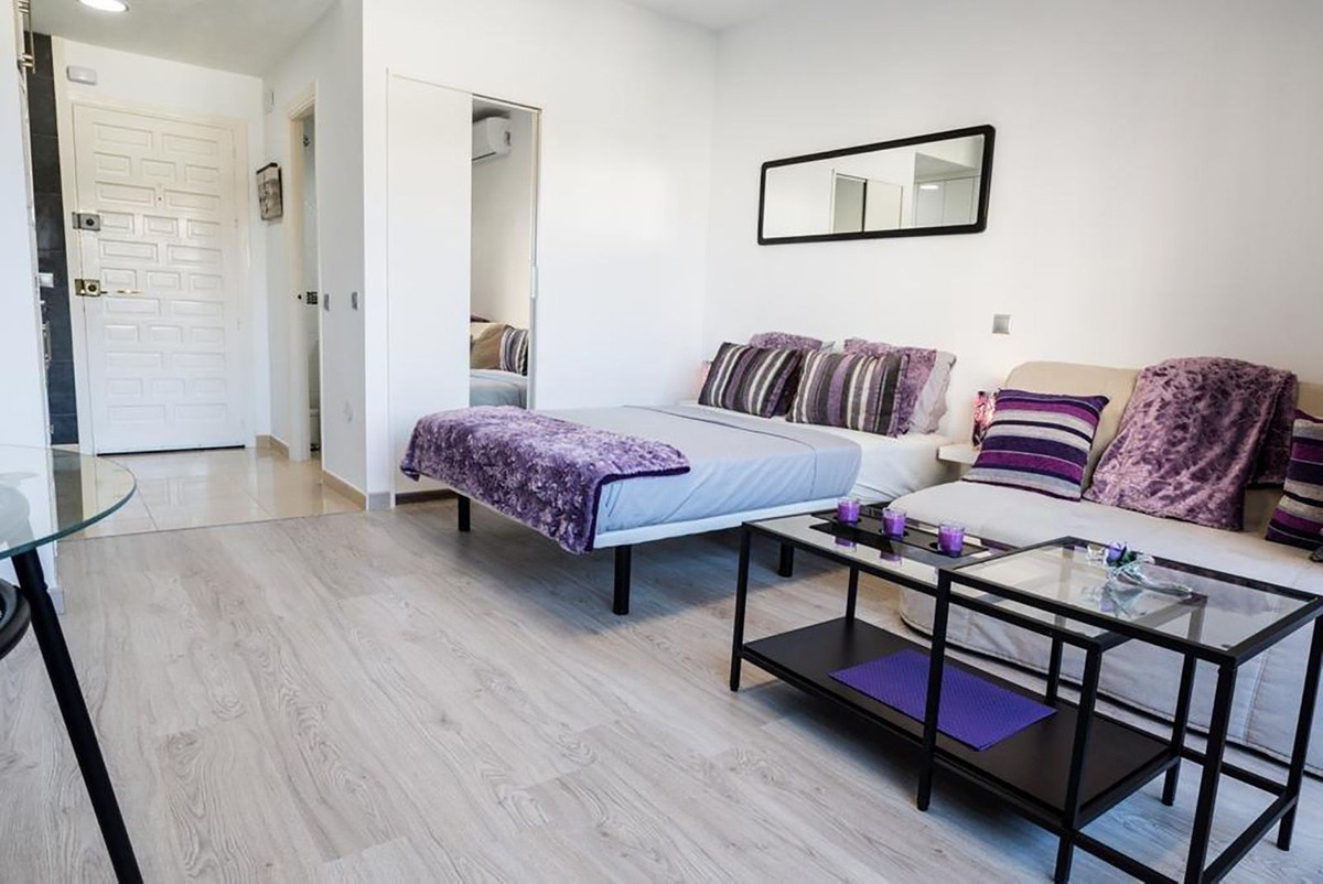 Se vende Estudio Planta Media  en Costa Del Sol, Málaga, España