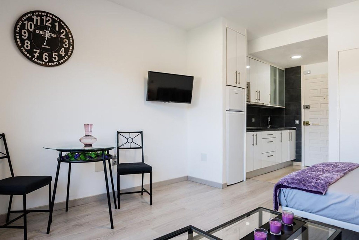 Se vende Estudio Planta Media  en Costa Del Sol, Málaga, España