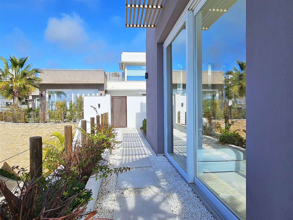 5 Bed Townhouse for sale in Riviera Del Sol Costa Del Sol, Málaga, Spain