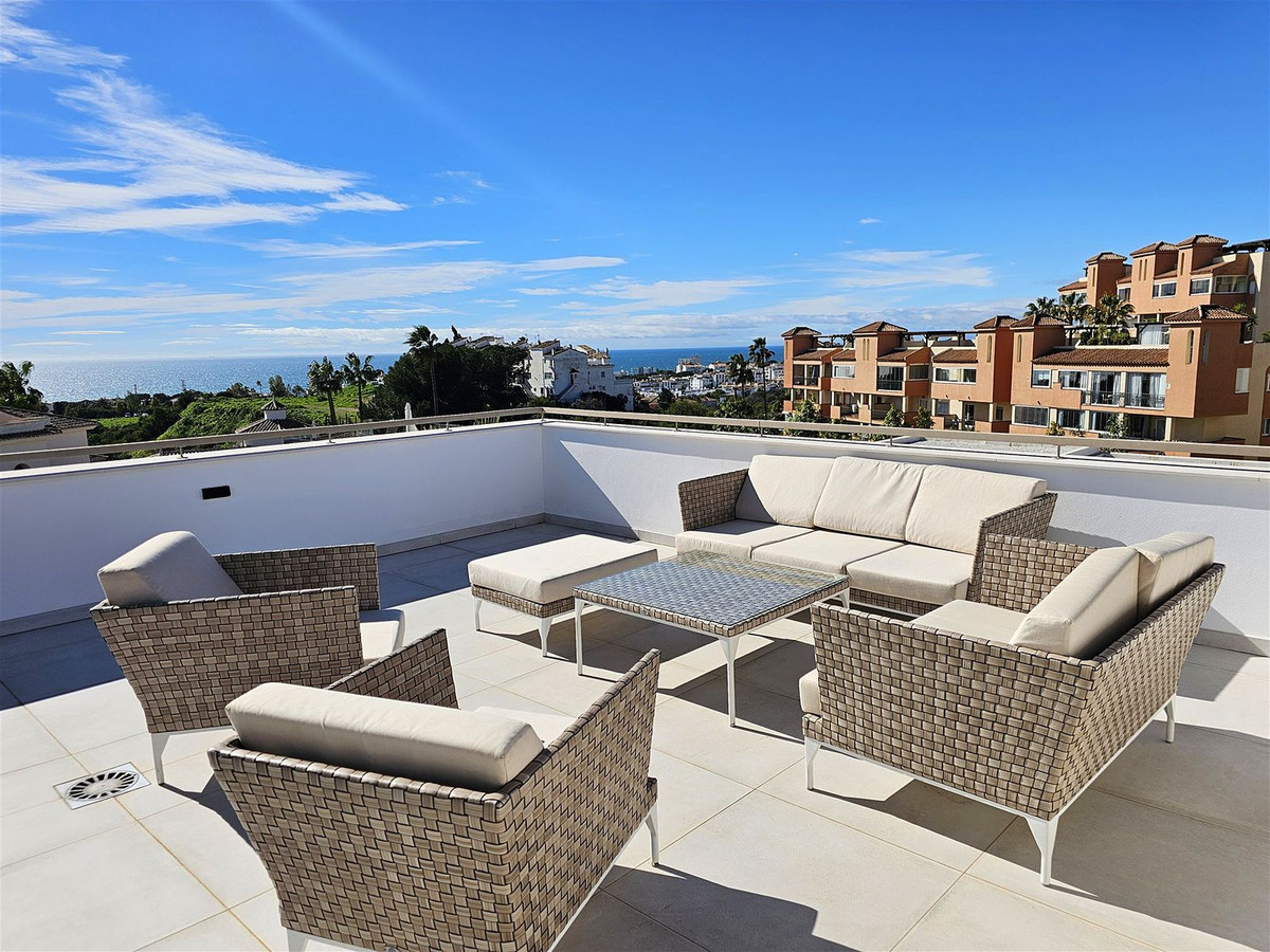 5 Bed Townhouse for sale in Riviera Del Sol Costa Del Sol, Málaga, Spain
