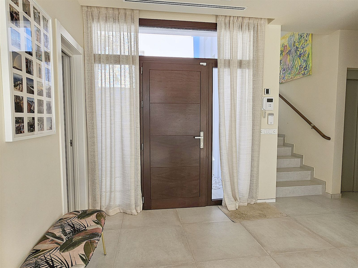 5 Bed Townhouse for sale in Riviera Del Sol Costa Del Sol, Málaga, Spain