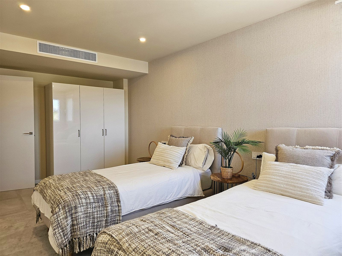 5 Bed Townhouse for sale in Riviera Del Sol Costa Del Sol, Málaga, Spain