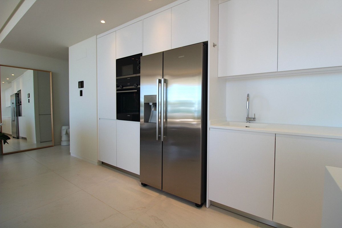 2 Bed Apartment for sale in Marbella Costa Del Sol, Málaga, Spain