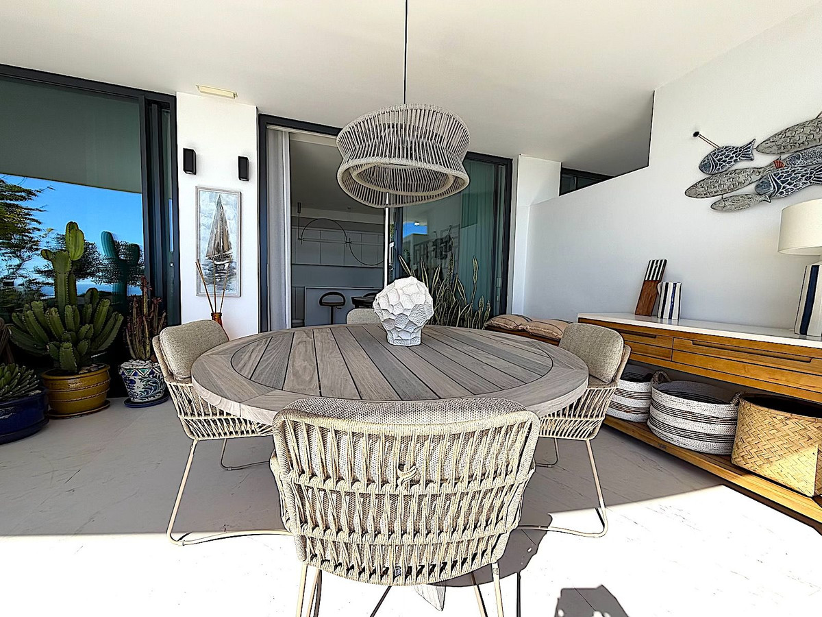 2 Bed Apartment for sale in Marbella Costa Del Sol, Málaga, Spain