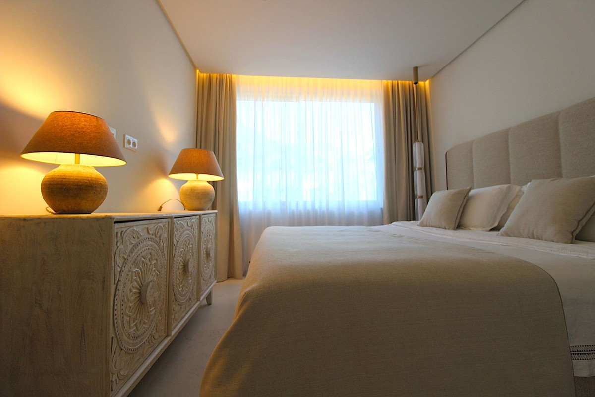 2 Bed Apartment for sale in Marbella Costa Del Sol, Málaga, Spain