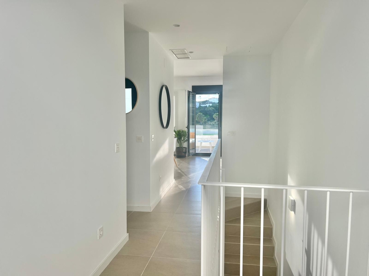 2 Bed Apartment for sale in Manilva Costa Del Sol, Málaga, Spain