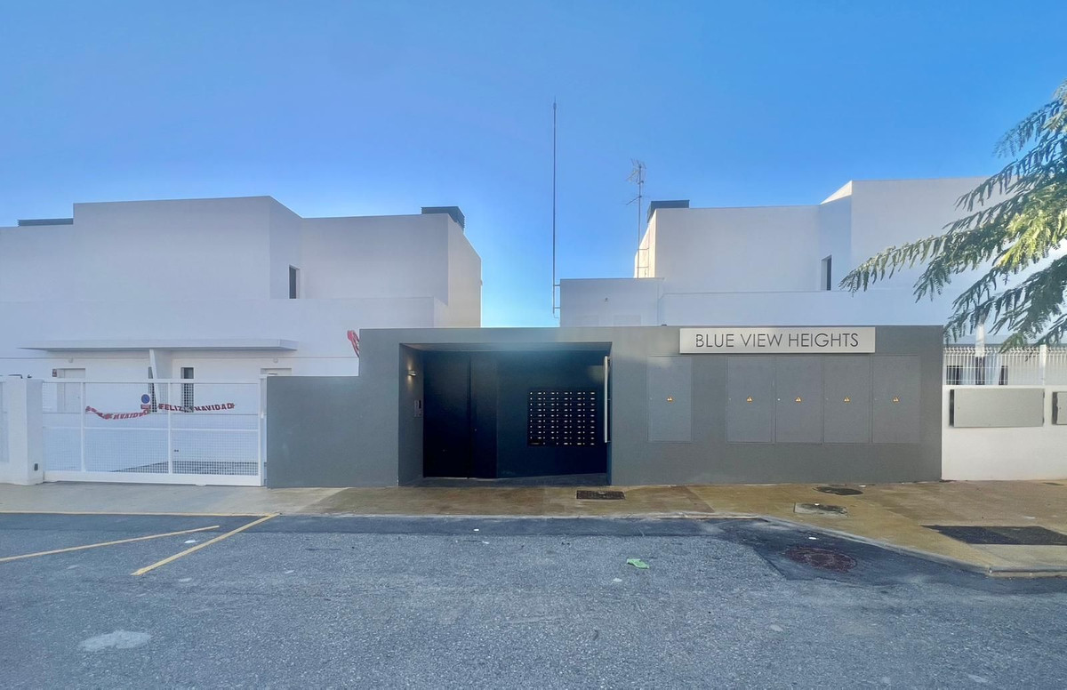 2 Bed Apartment for sale in Manilva Costa Del Sol, Málaga, Spain